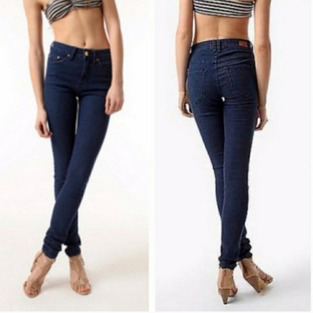 BDG UO Cigarette High Rise Jeans 30 x 30 - Picture 1 of 8